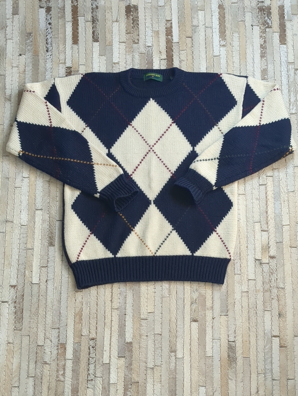 Embassy Row  Size XL Vintage 90s Argyle Blue White Red 100% Wool Sweater